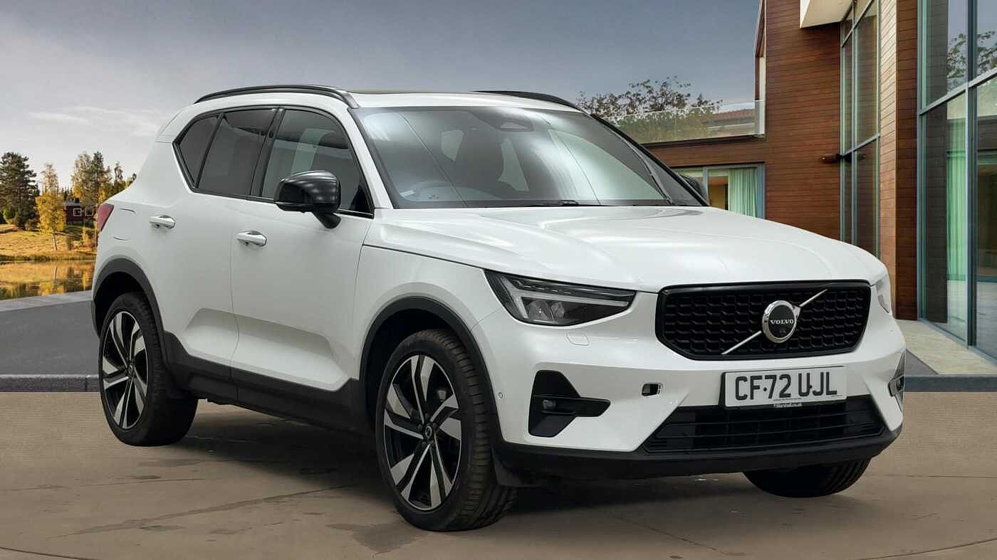 Main listing image - Volvo XC40