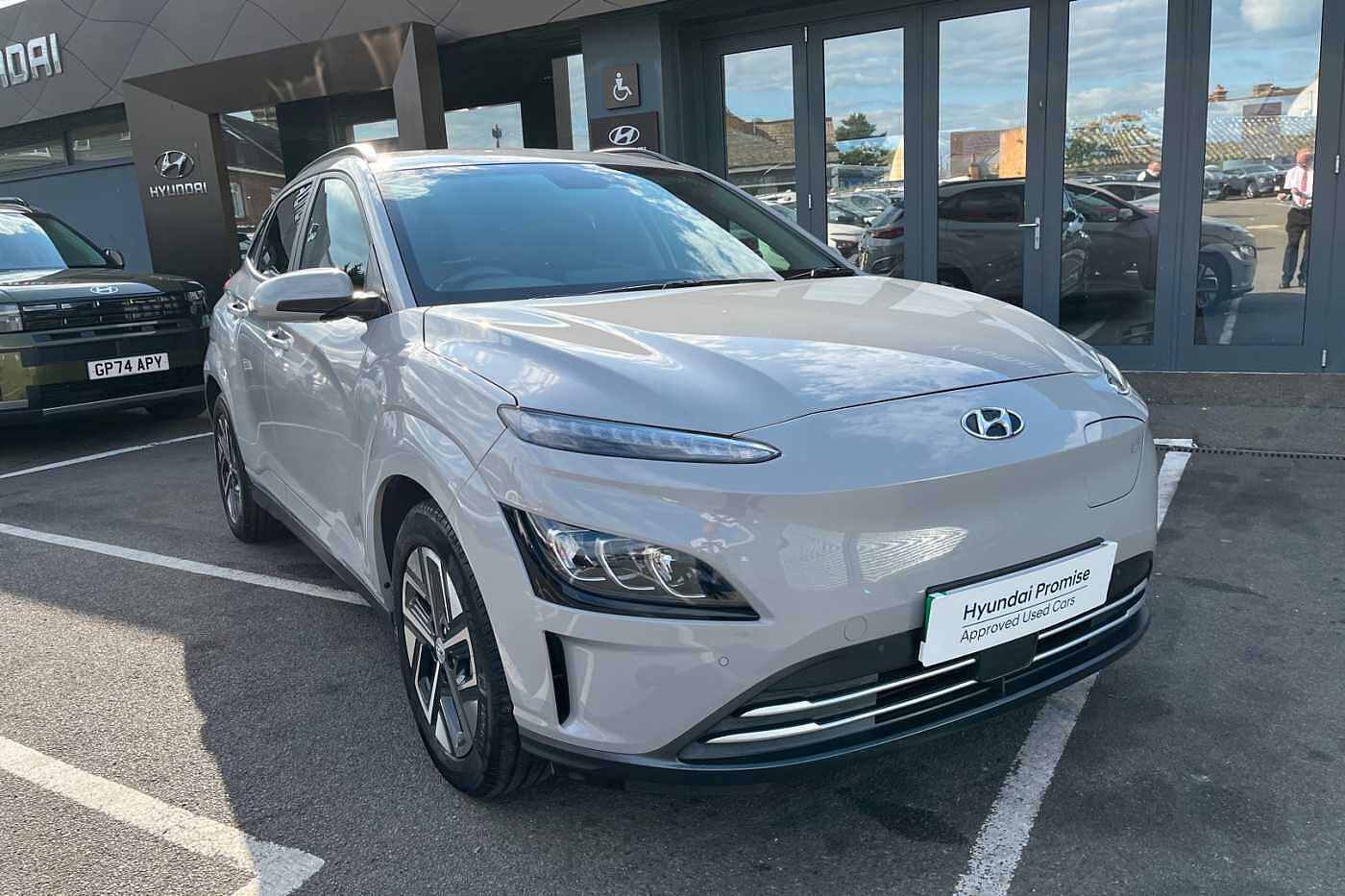 Main listing image - Hyundai Kona Electric