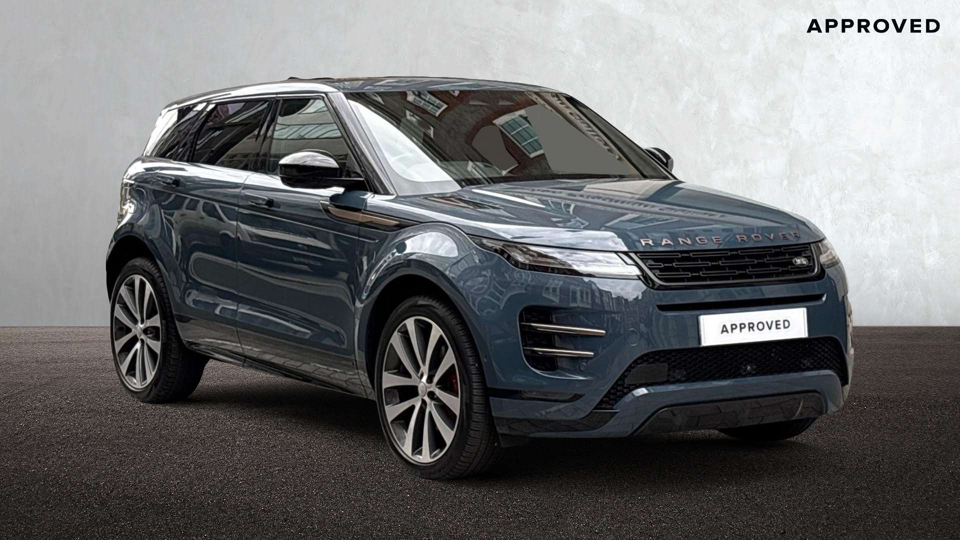 Main listing image - Land Rover Range Rover Evoque