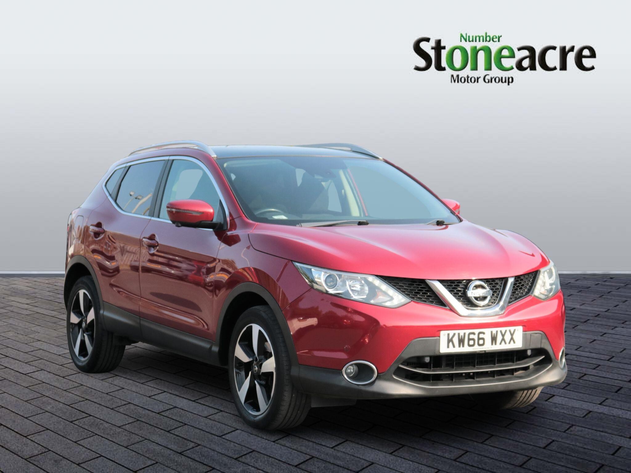 Main listing image - Nissan Qashqai
