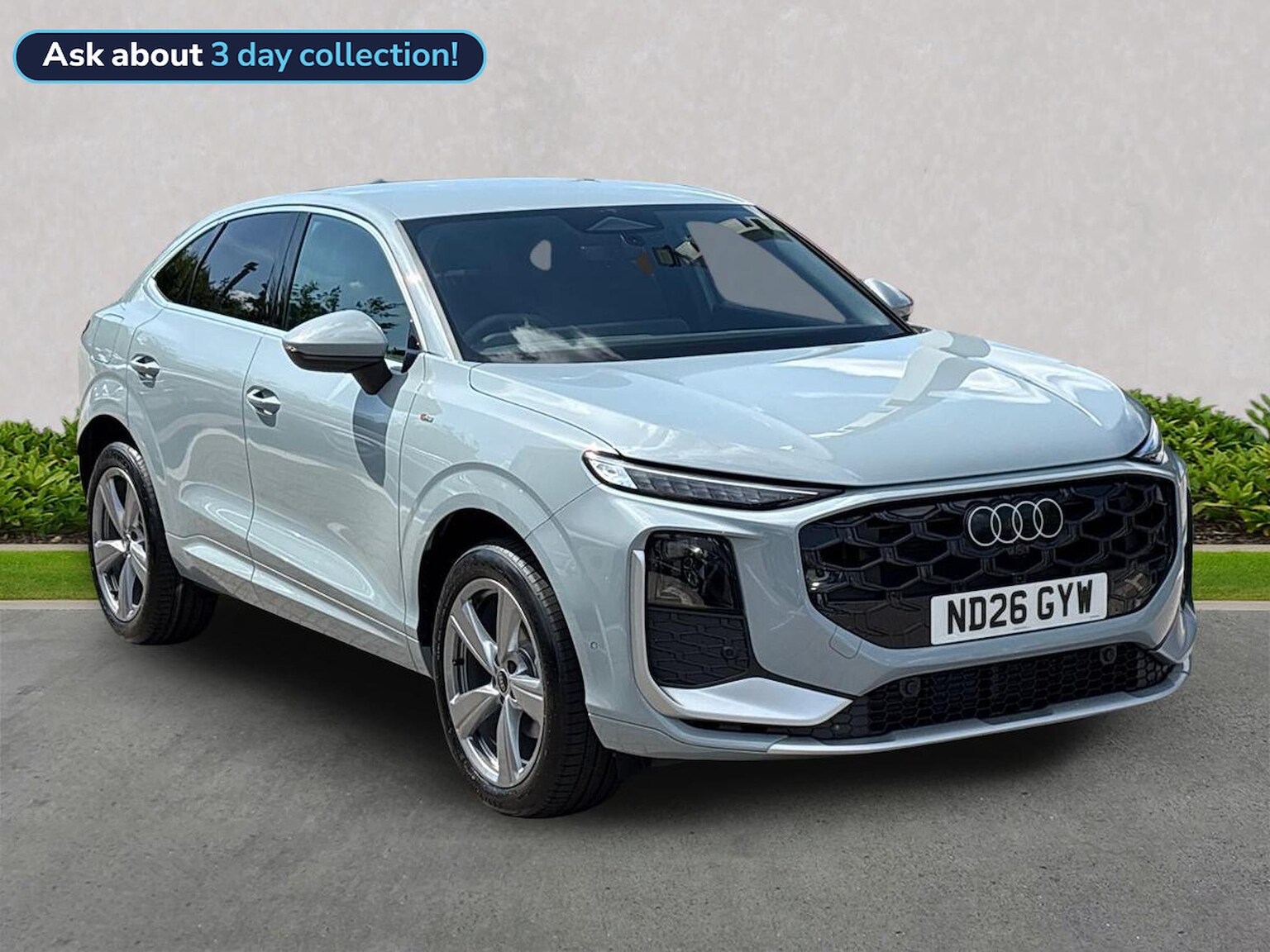 Main listing image - Audi Q3