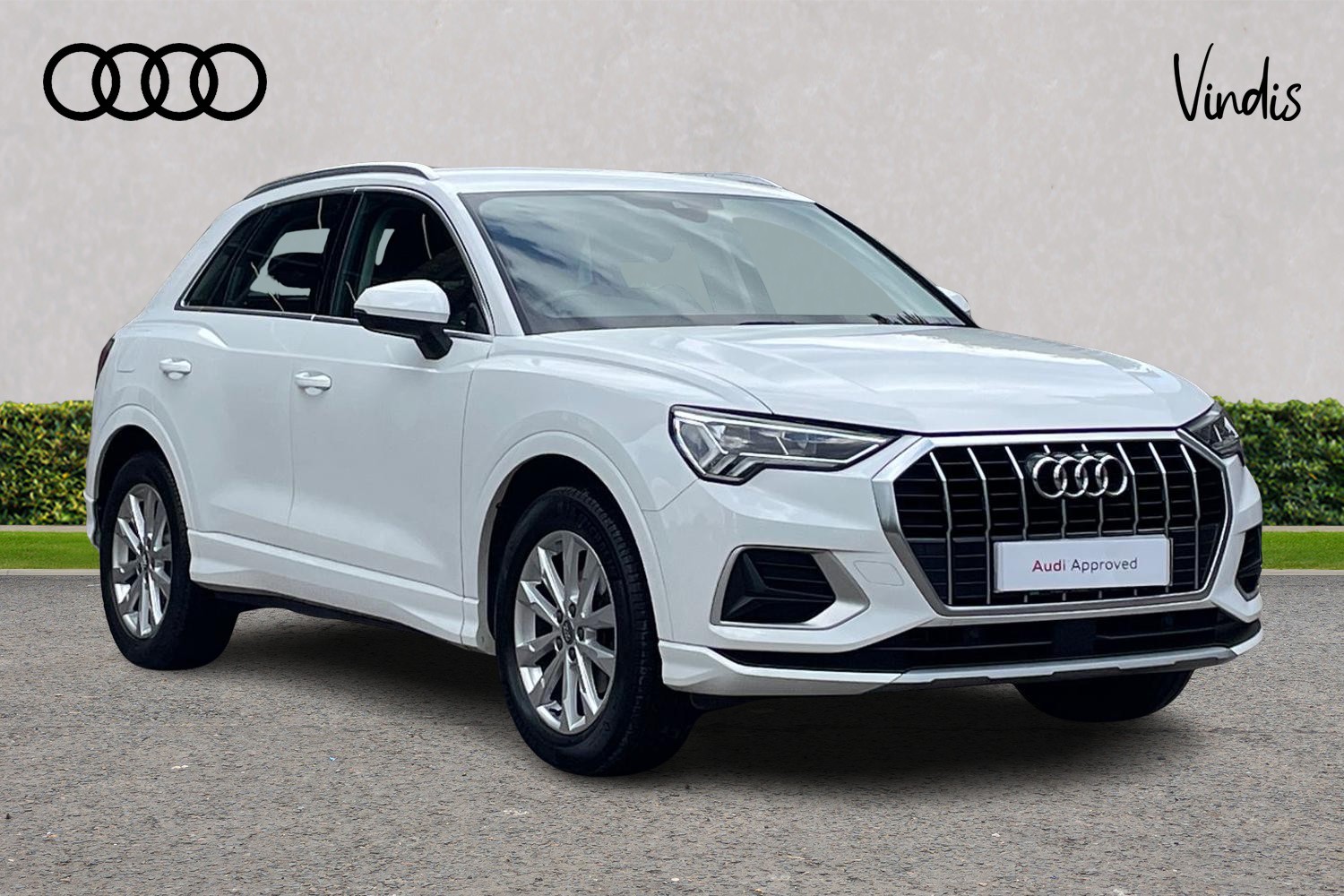 Main listing image - Audi Q3
