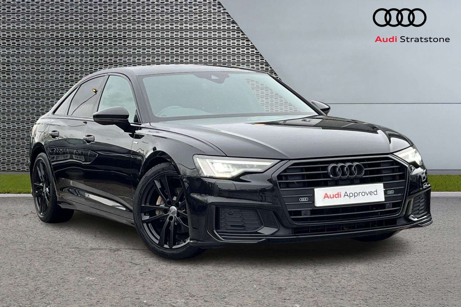 Main listing image - Audi A6