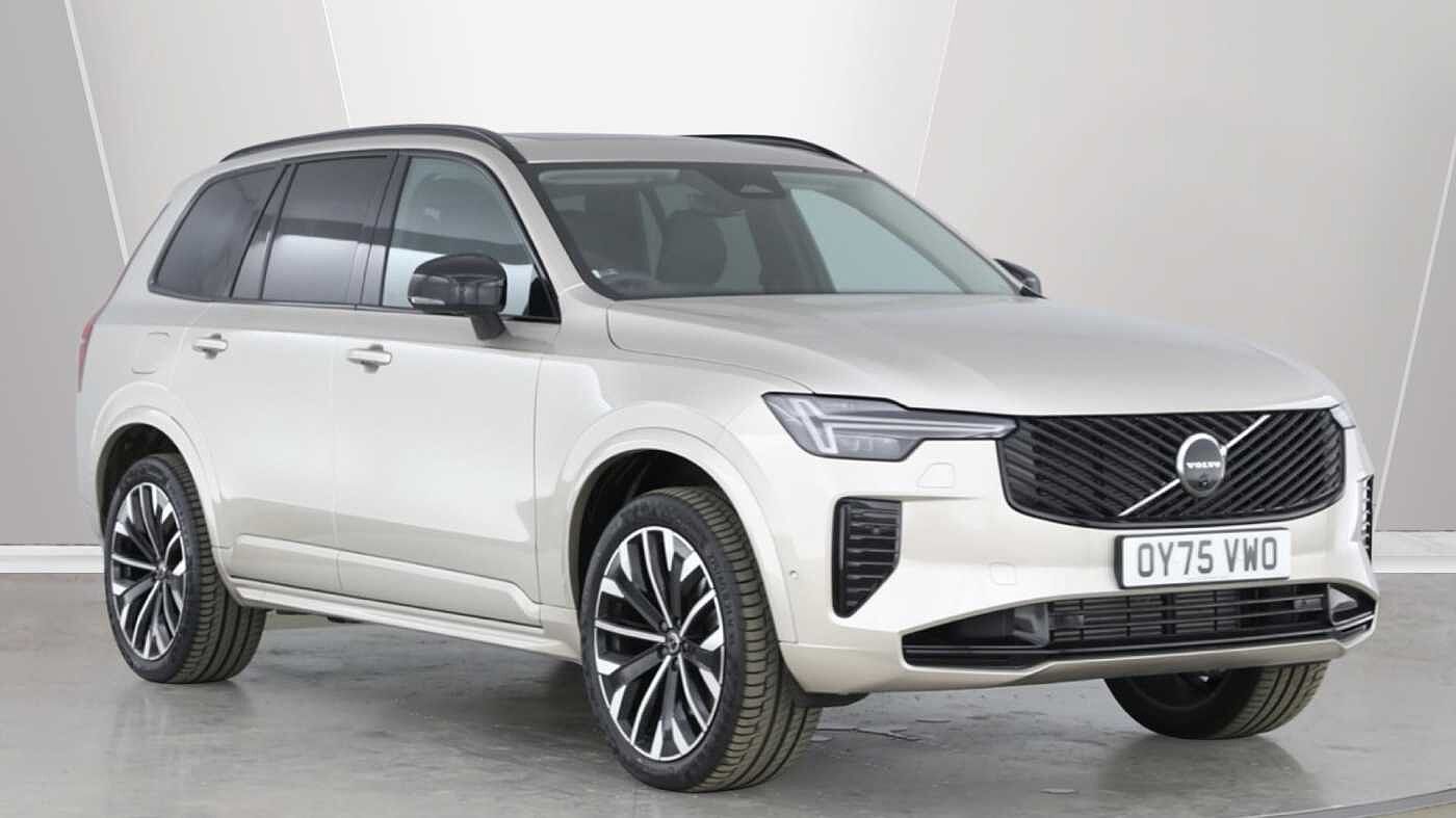 Main listing image - Volvo XC90