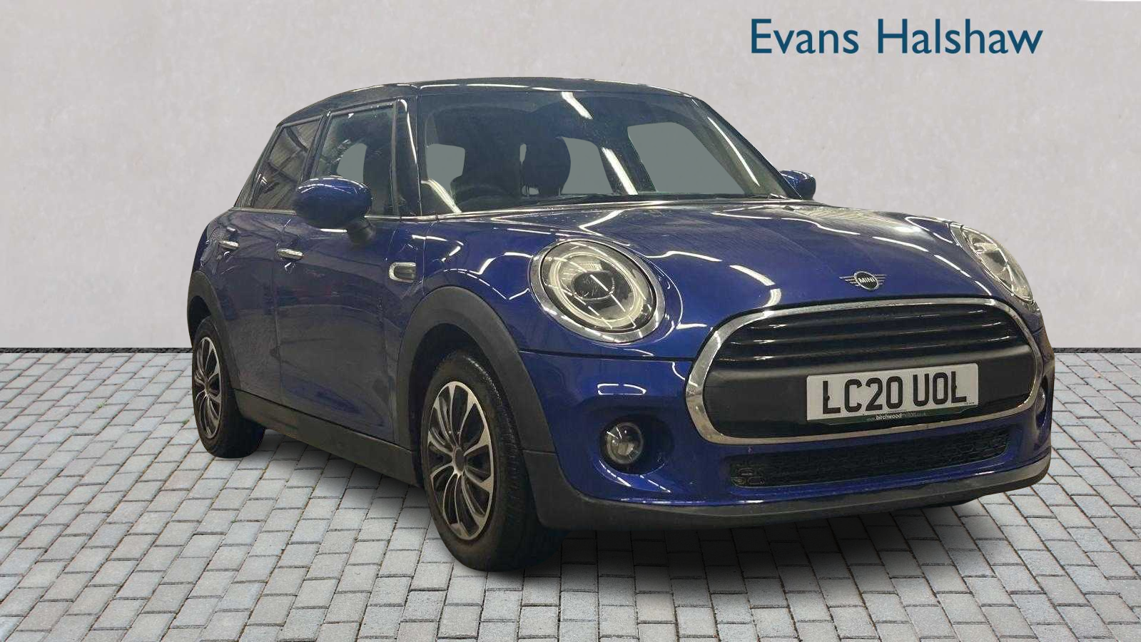 Main listing image - MINI Hatchback 5dr
