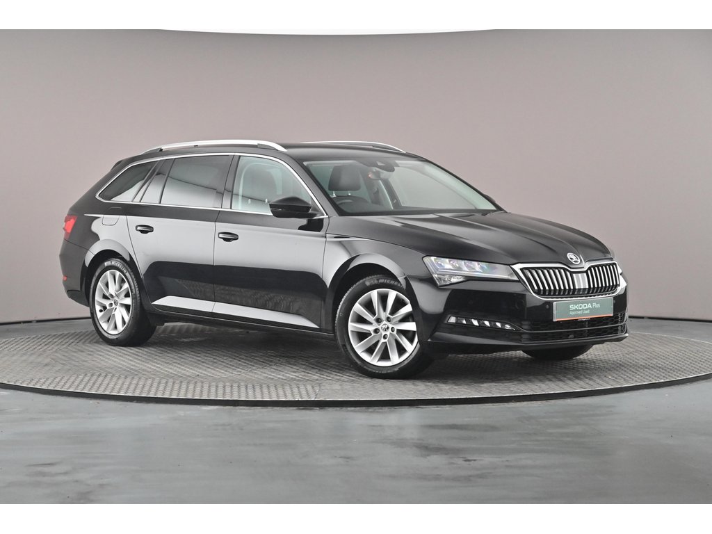 Main listing image - Skoda Superb Estate