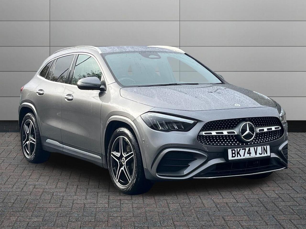 Main listing image - Mercedes-Benz GLA