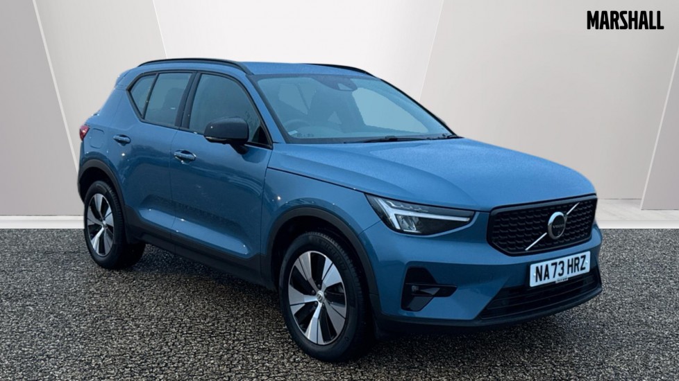 Main listing image - Volvo XC40 Recharge