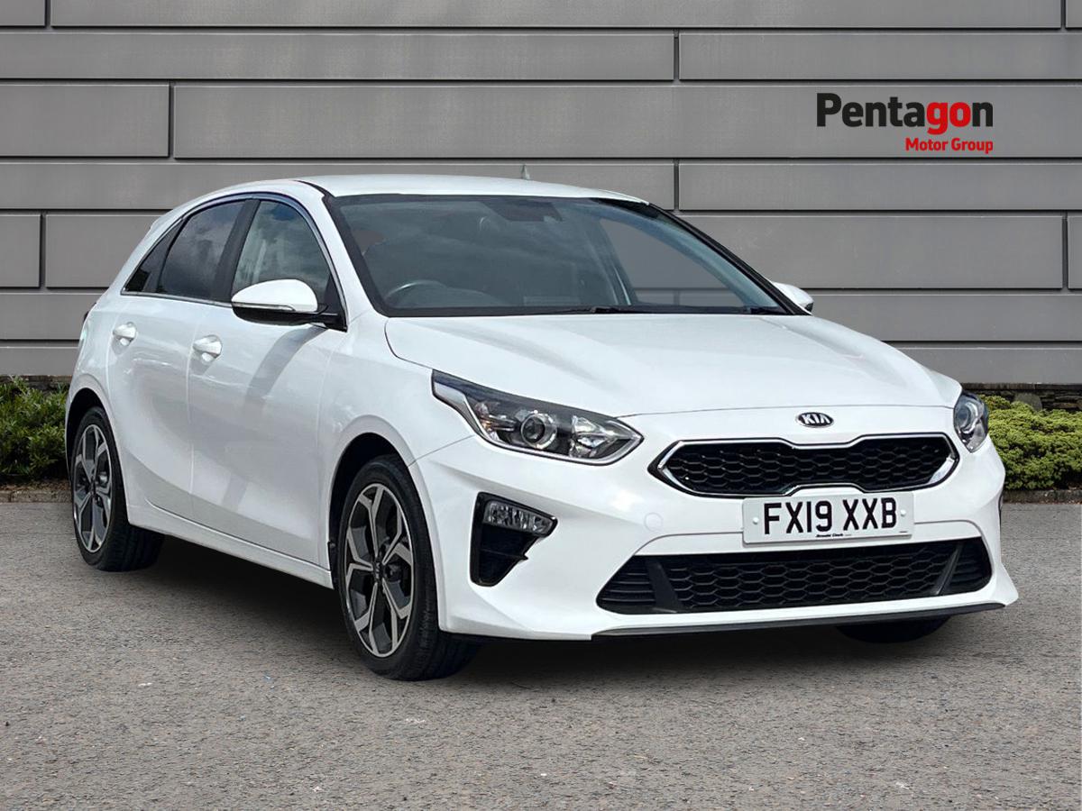 Main listing image - Kia Ceed