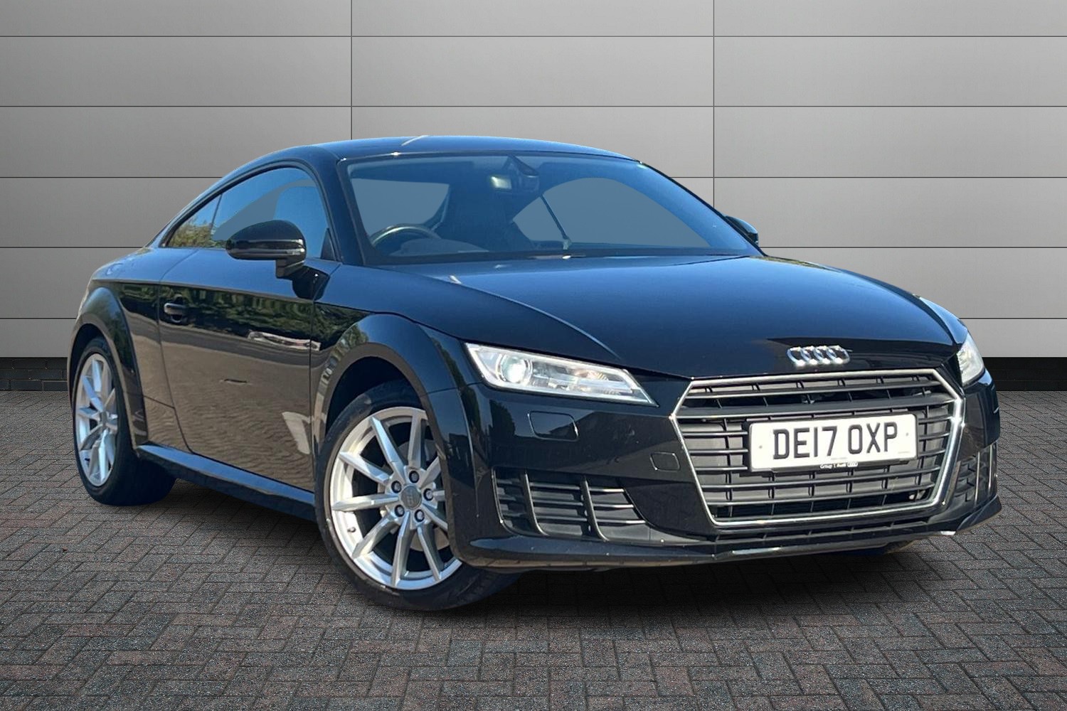 Main listing image - Audi TT