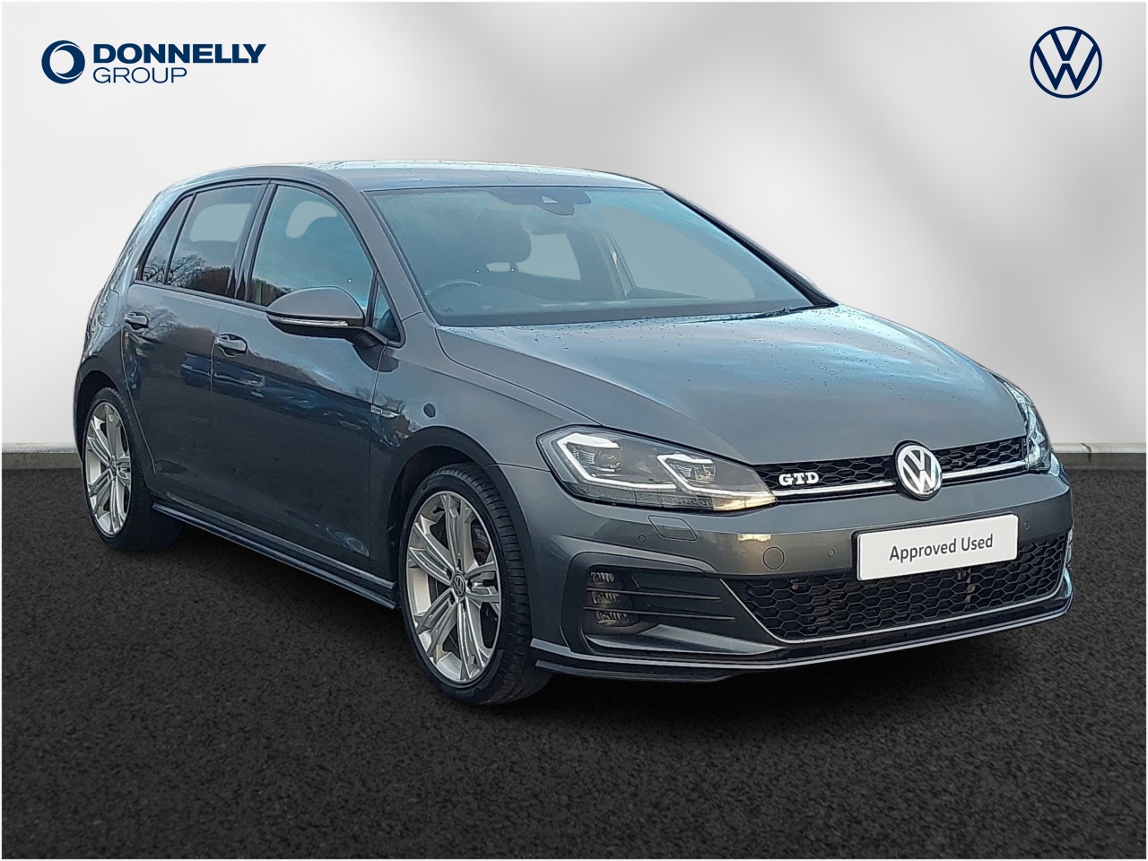 Main listing image - Volkswagen Golf