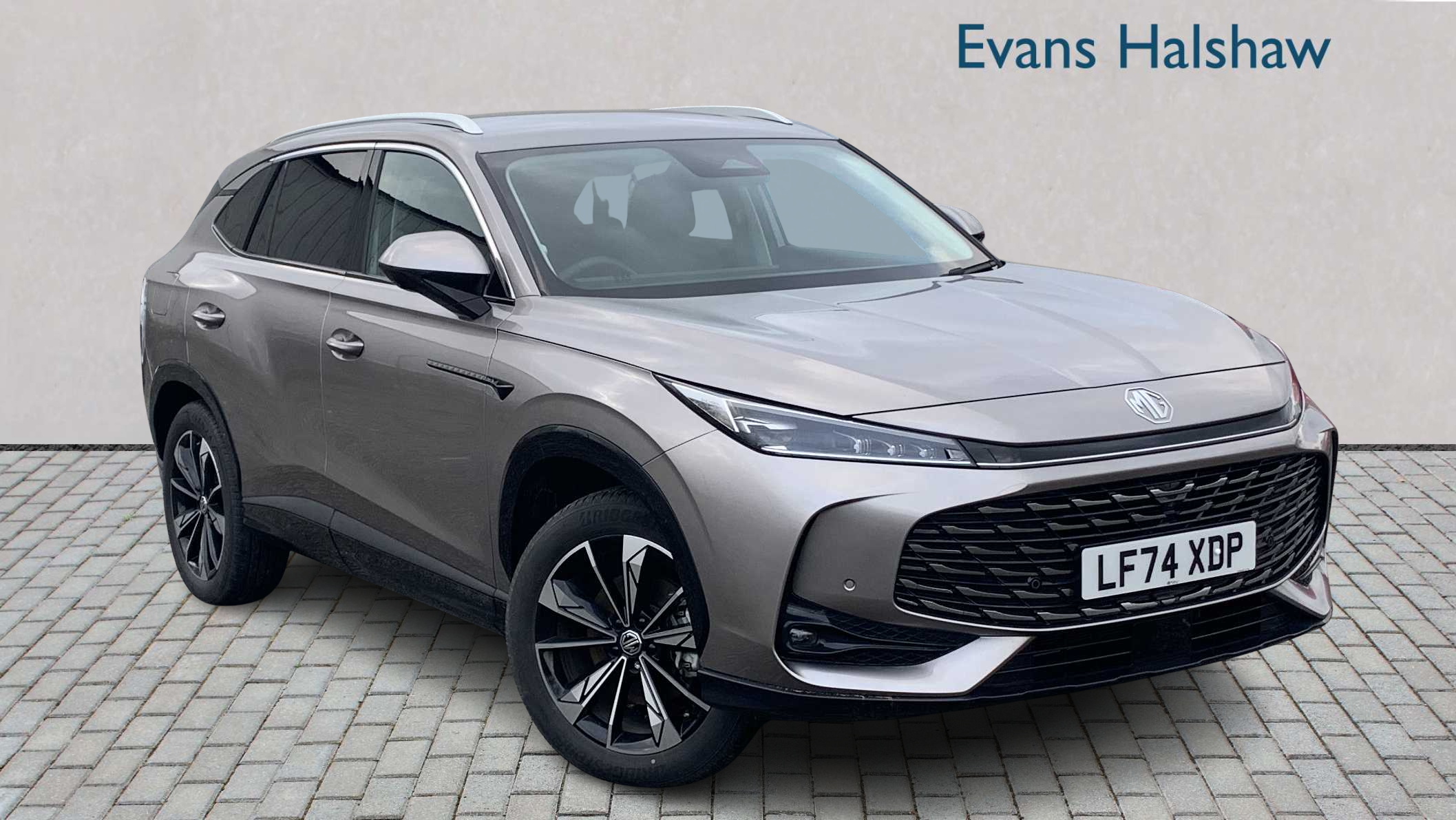 Main listing image - MG HS