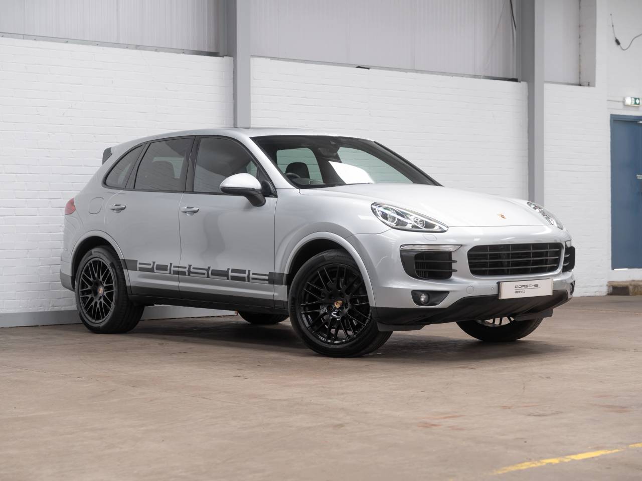 Main listing image - Porsche Cayenne