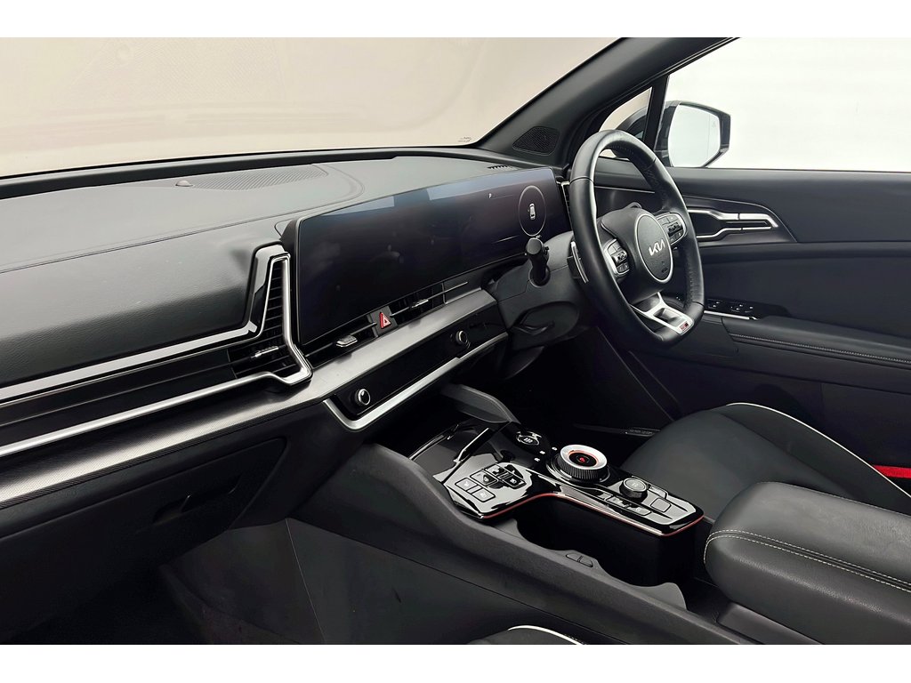 Main listing image - Kia Sportage