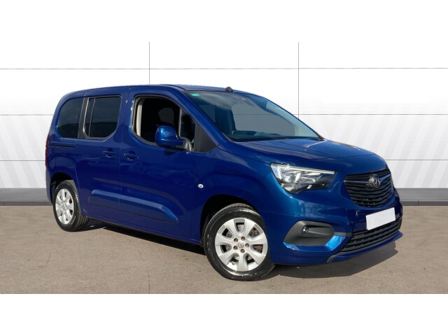Main listing image - Vauxhall Combo Life