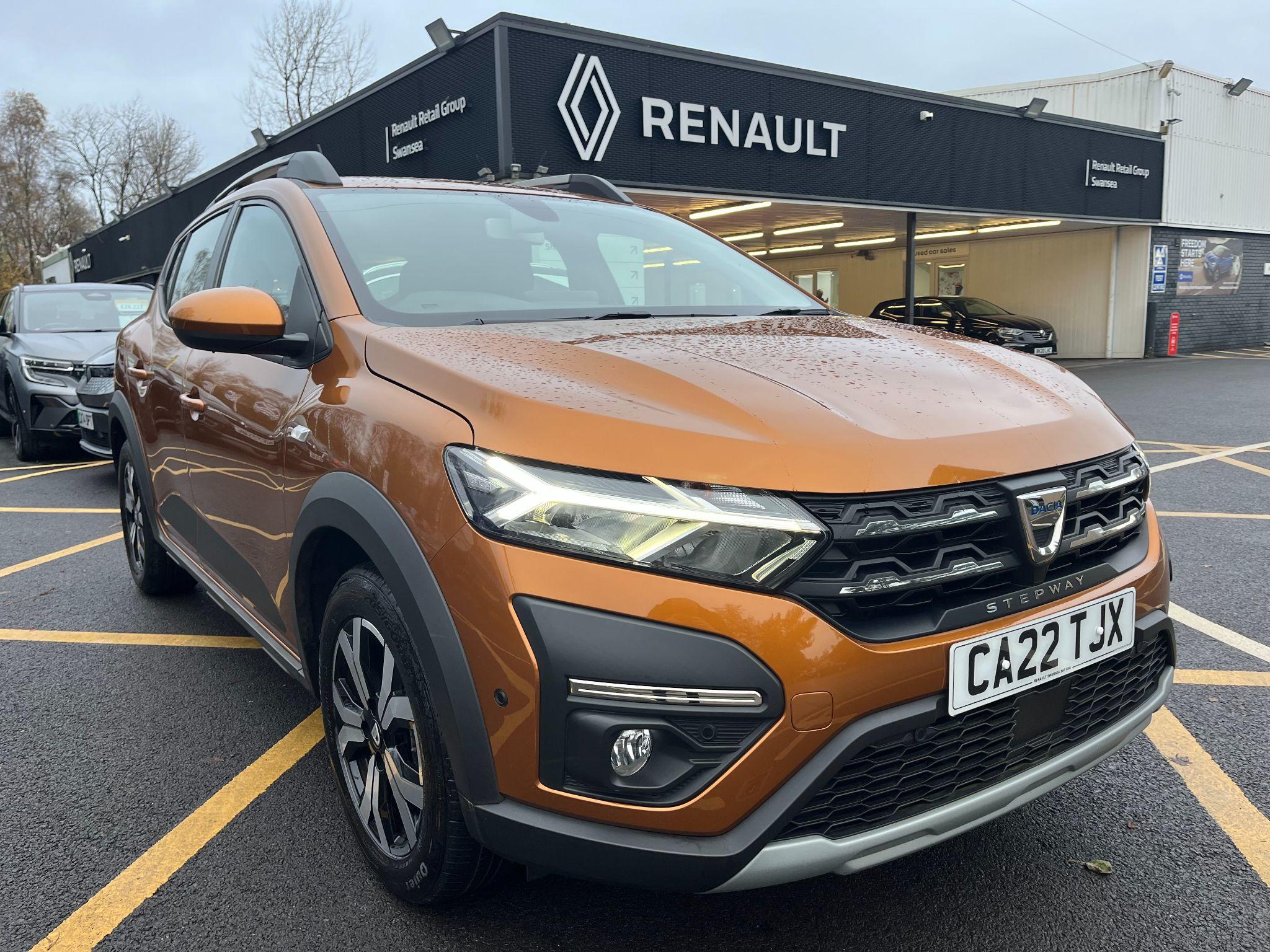 Main listing image - Dacia Sandero Stepway