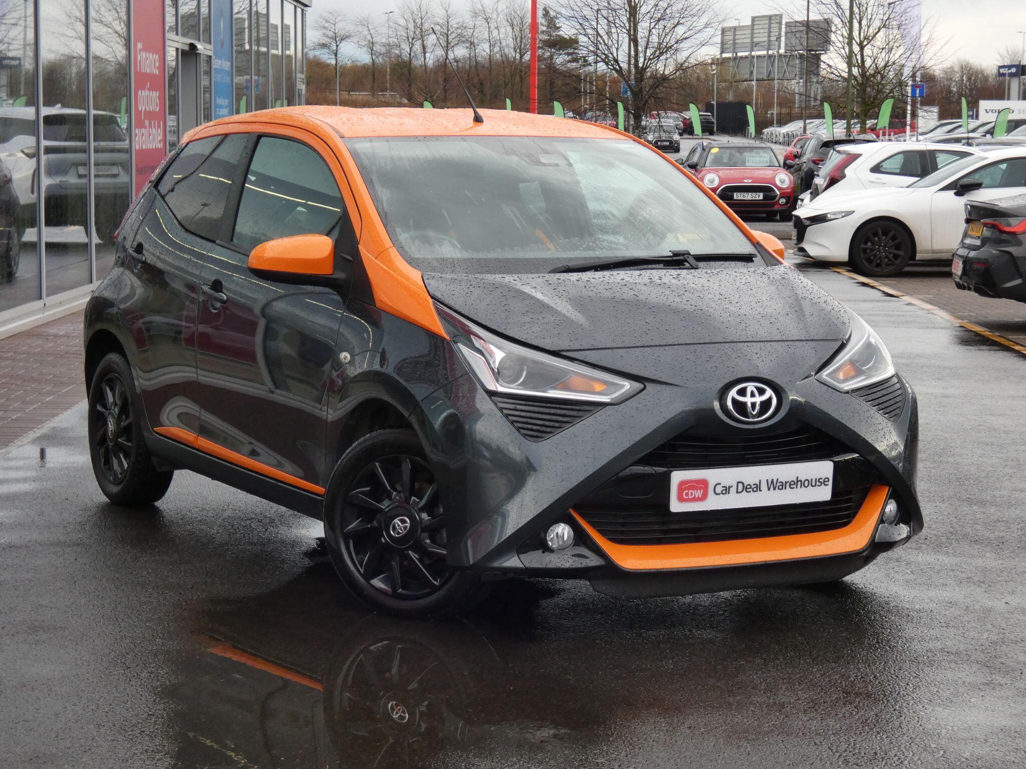 Main listing image - Toyota Aygo