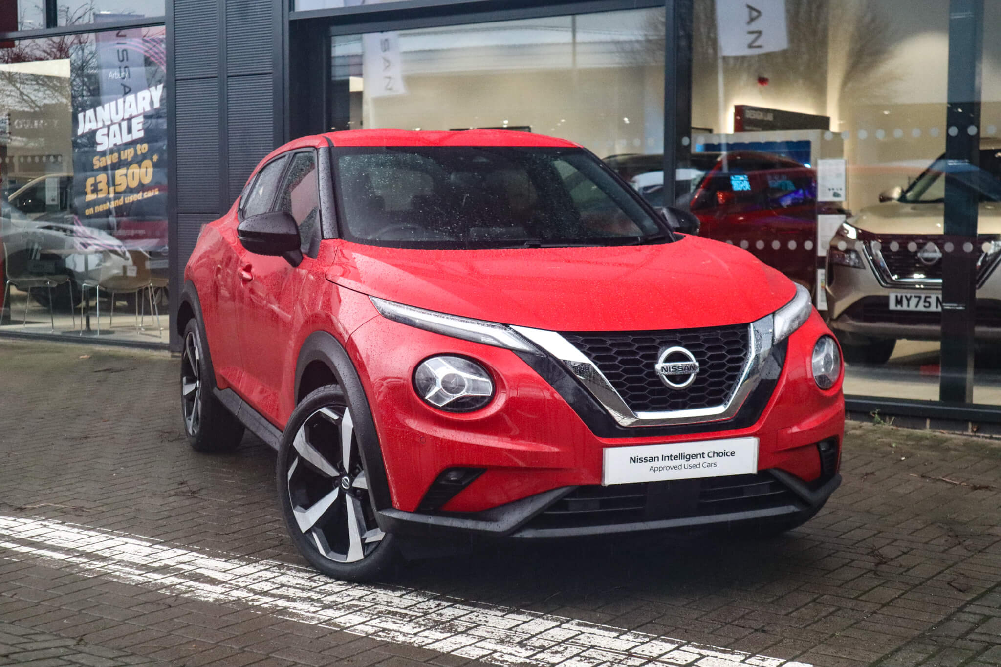 Main listing image - Nissan Juke