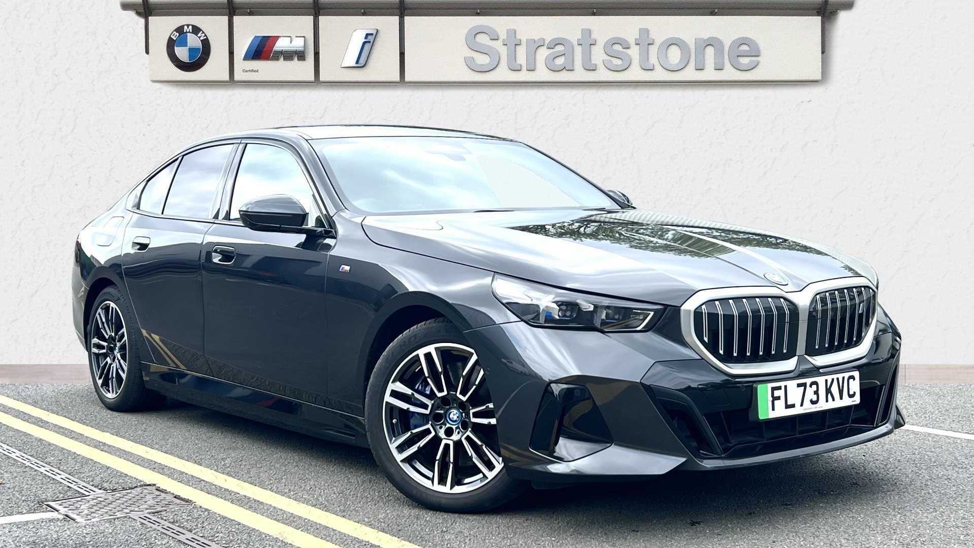 Main listing image - BMW i5