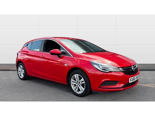 Main listing image - Vauxhall Astra
