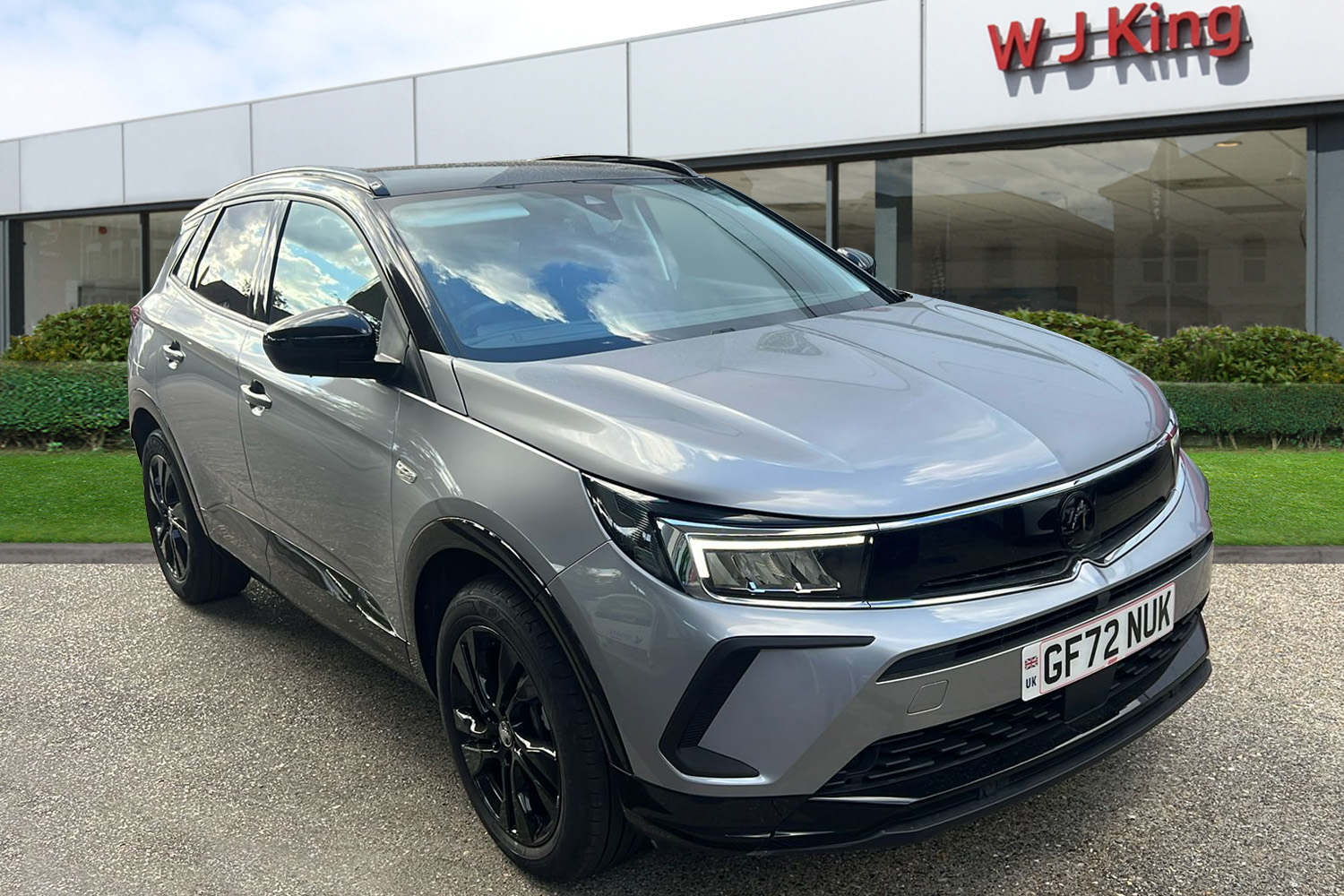 Main listing image - Vauxhall Grandland