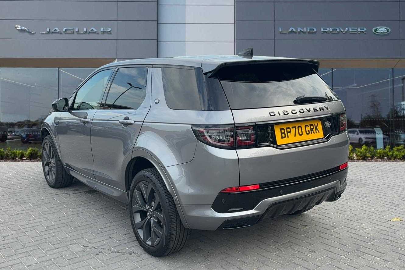 Main listing image - Land Rover Discovery Sport