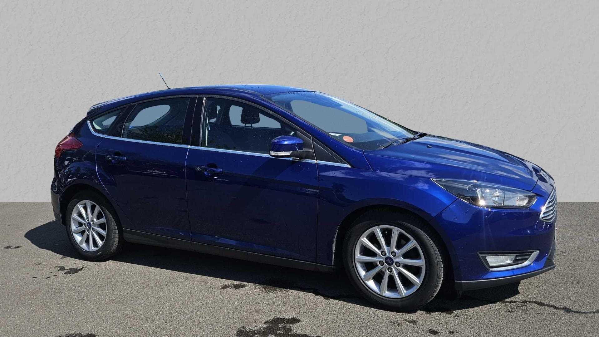 Main listing image - Ford Focus
