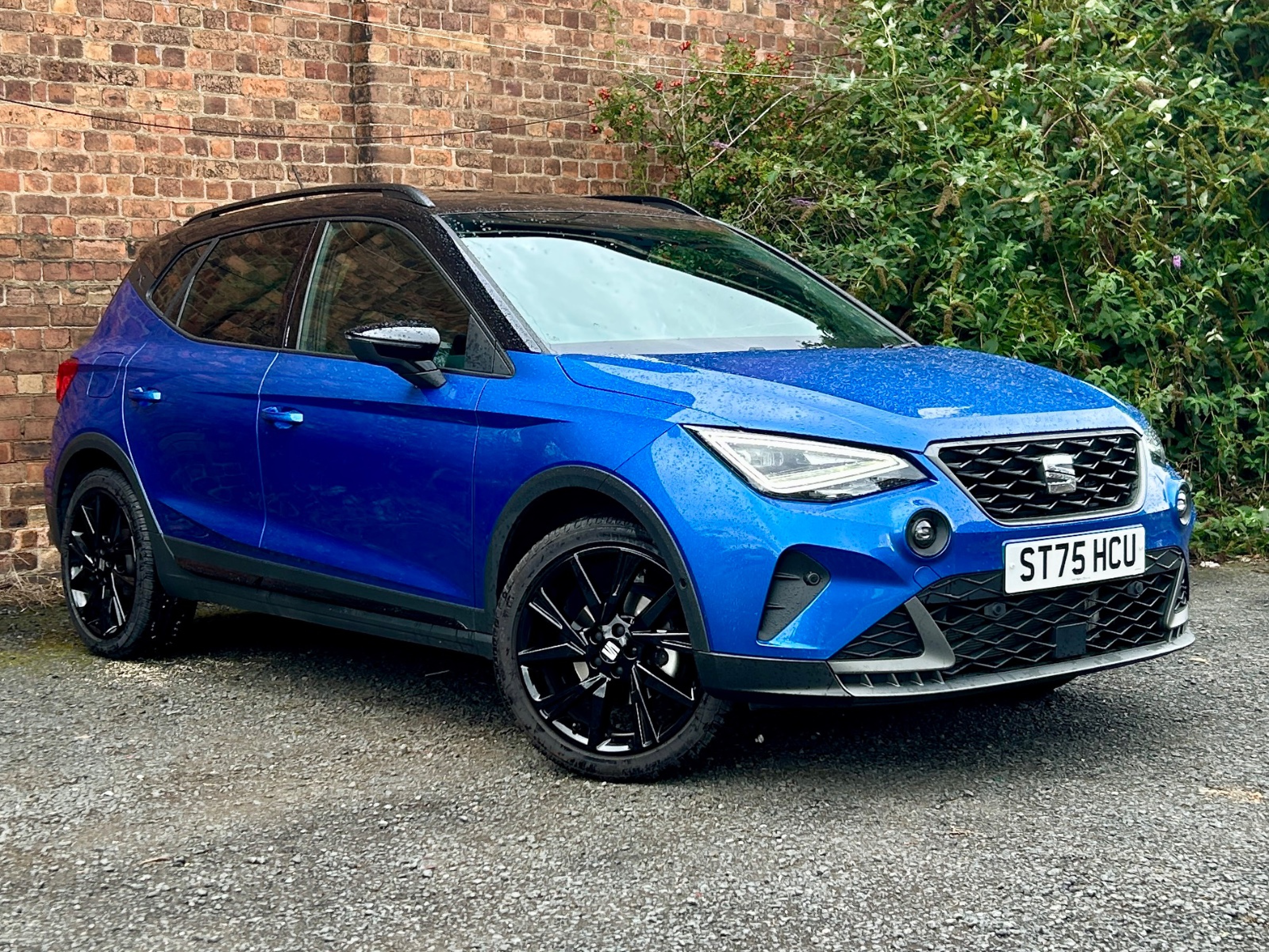 Main listing image - SEAT Arona