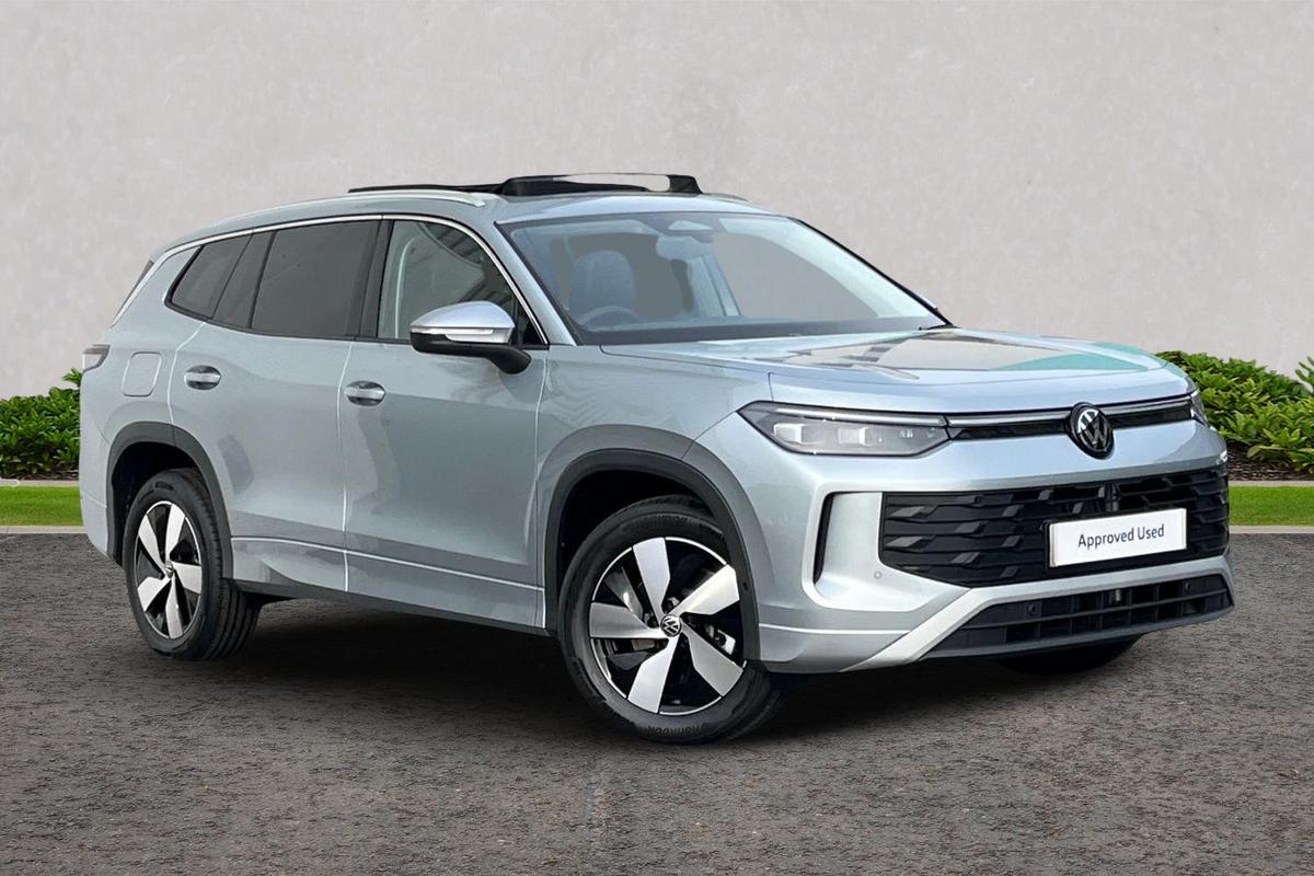 Main listing image - Volkswagen Tayron
