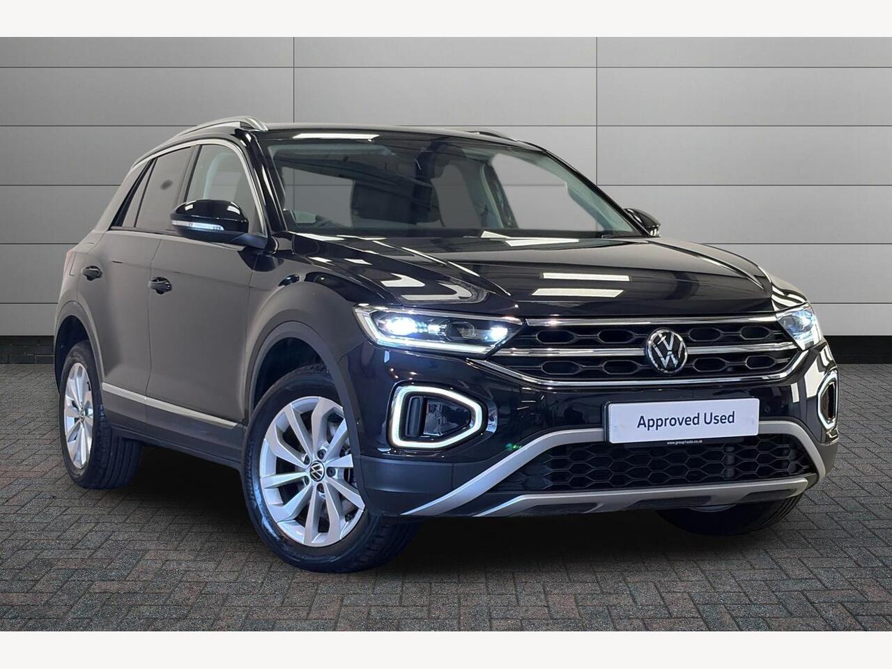 Main listing image - Volkswagen T-Roc