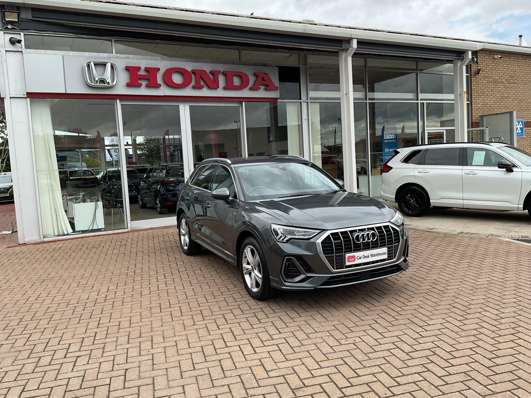 Main listing image - Audi Q3