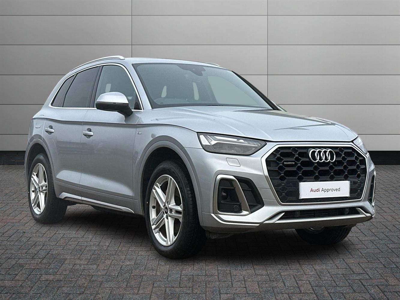 Main listing image - Audi Q5