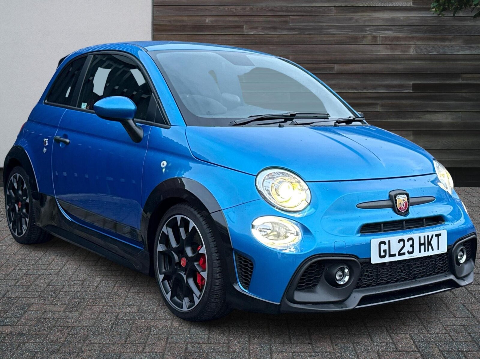 Main listing image - Abarth 695