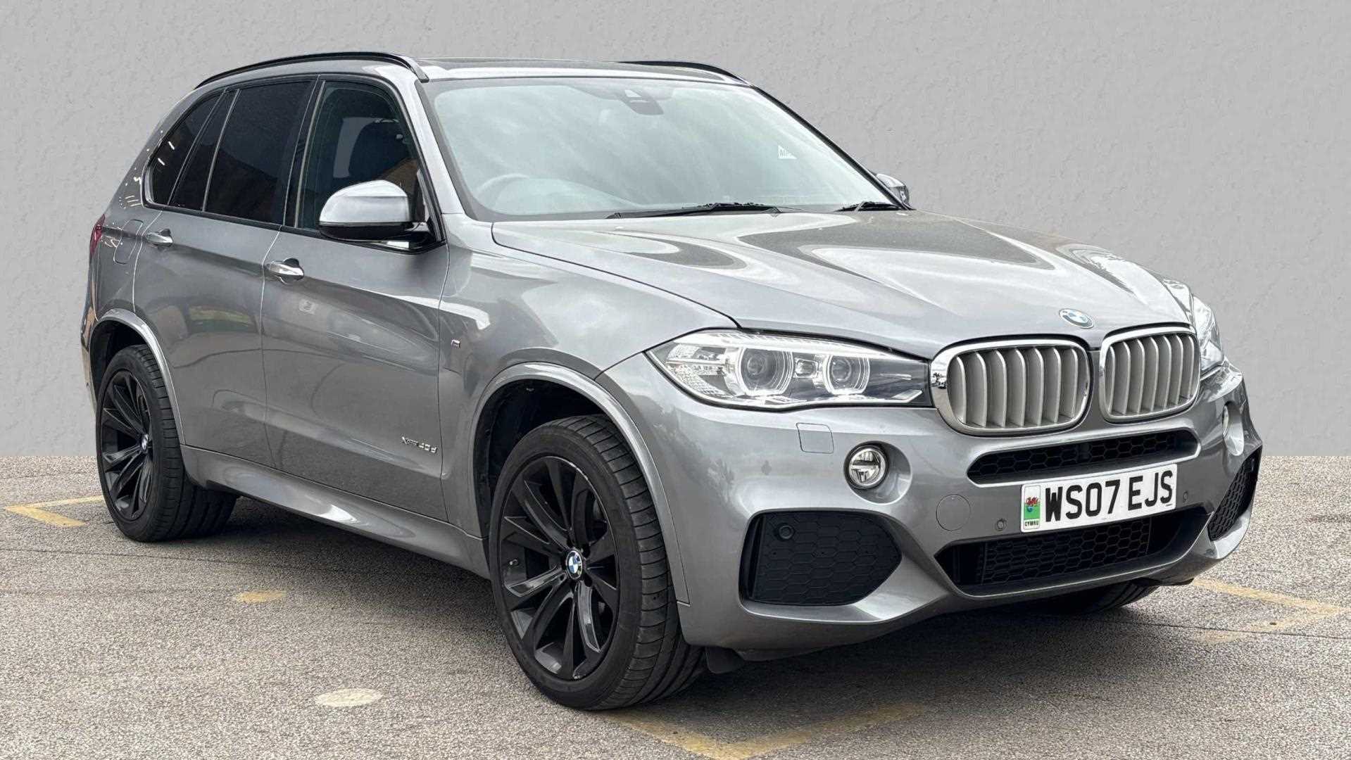 Main listing image - BMW X5