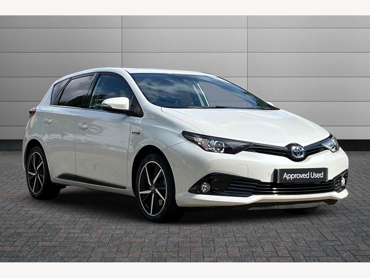 Main listing image - Toyota Auris