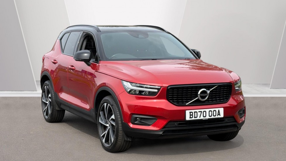 Main listing image - Volvo XC40