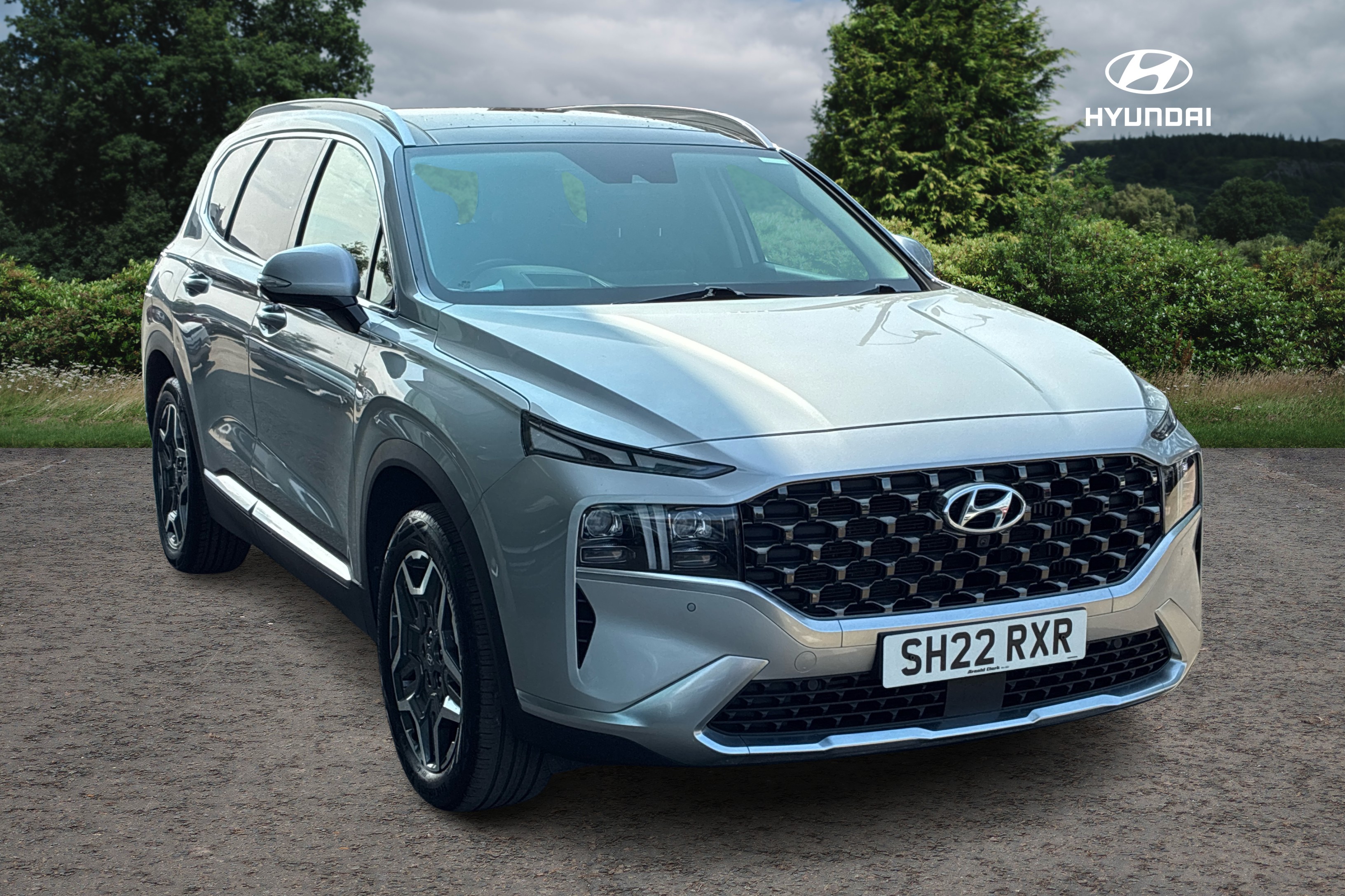 Main listing image - Hyundai Santa Fe