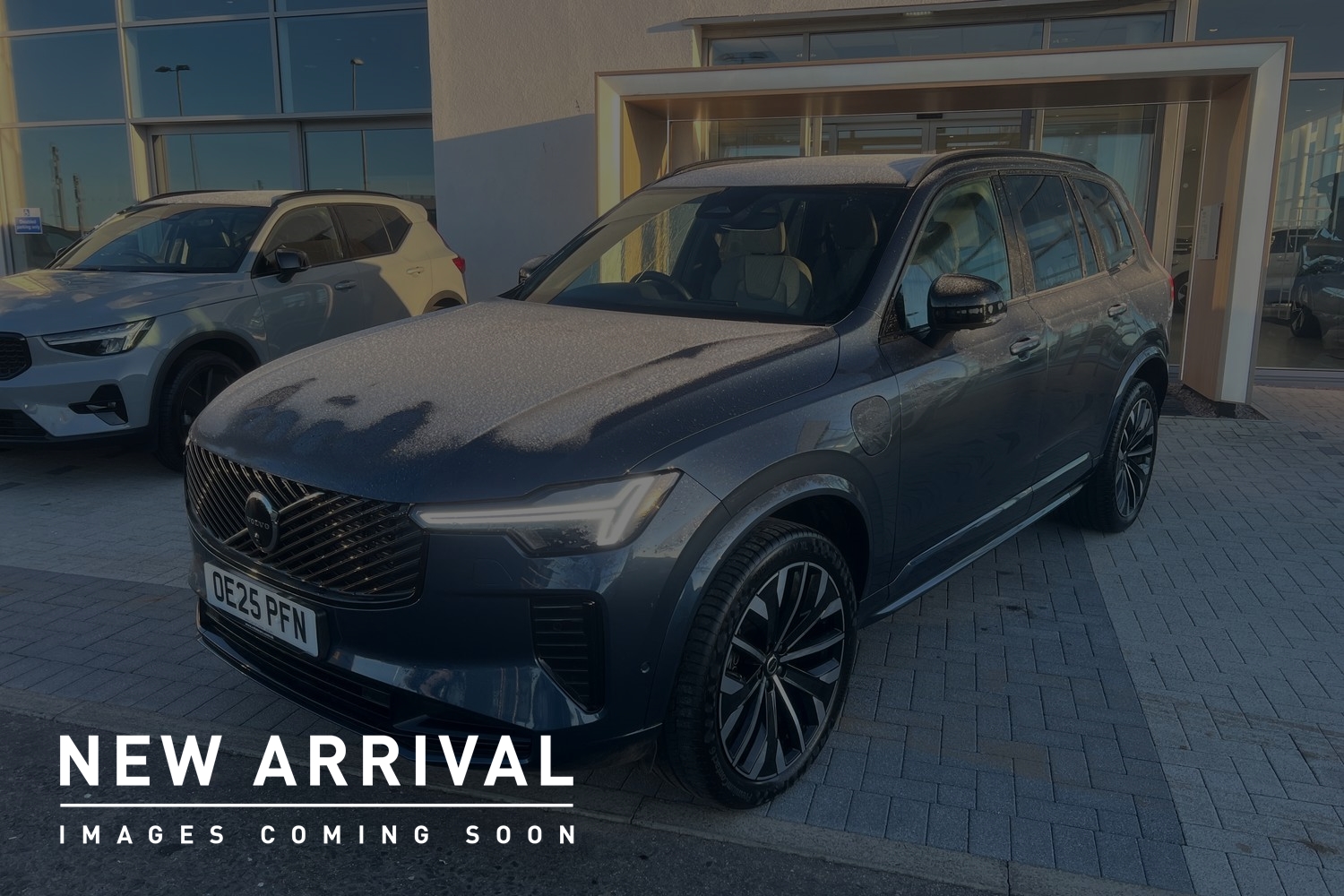 Main listing image - Volvo XC90