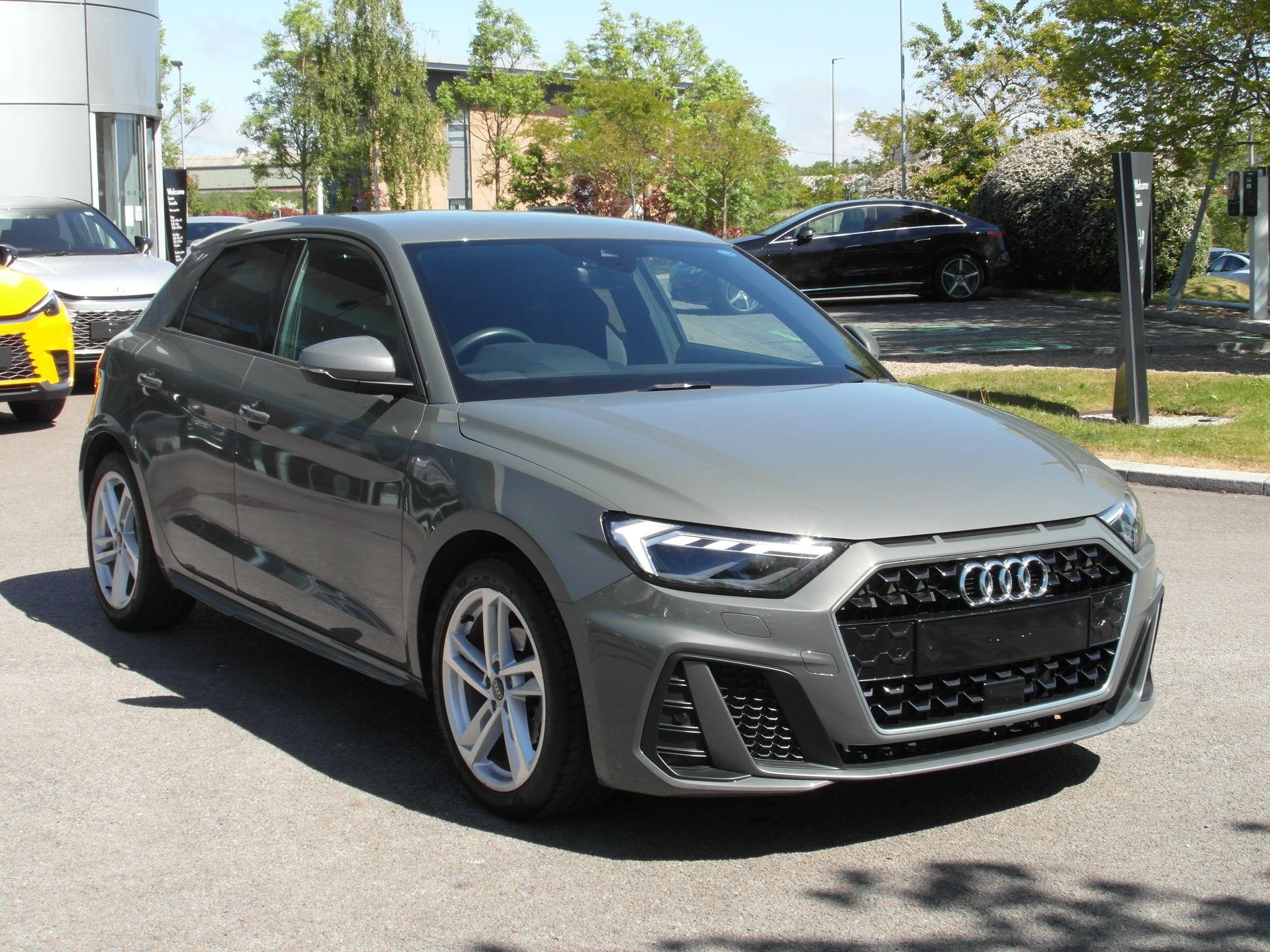 Main listing image - Audi A1