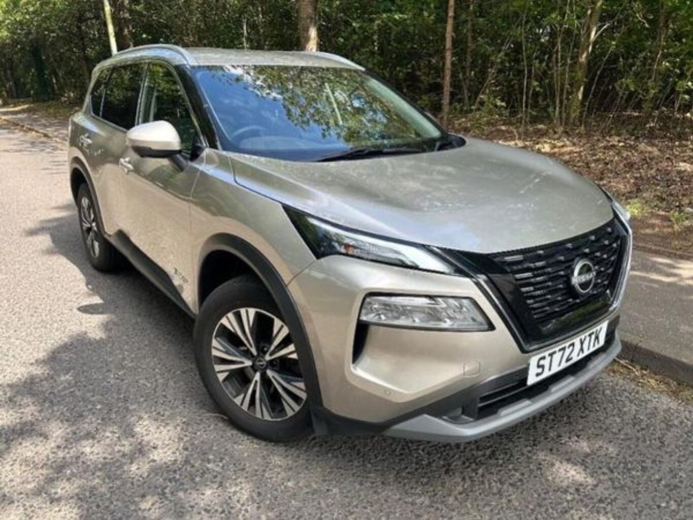 Main listing image - Nissan X-Trail