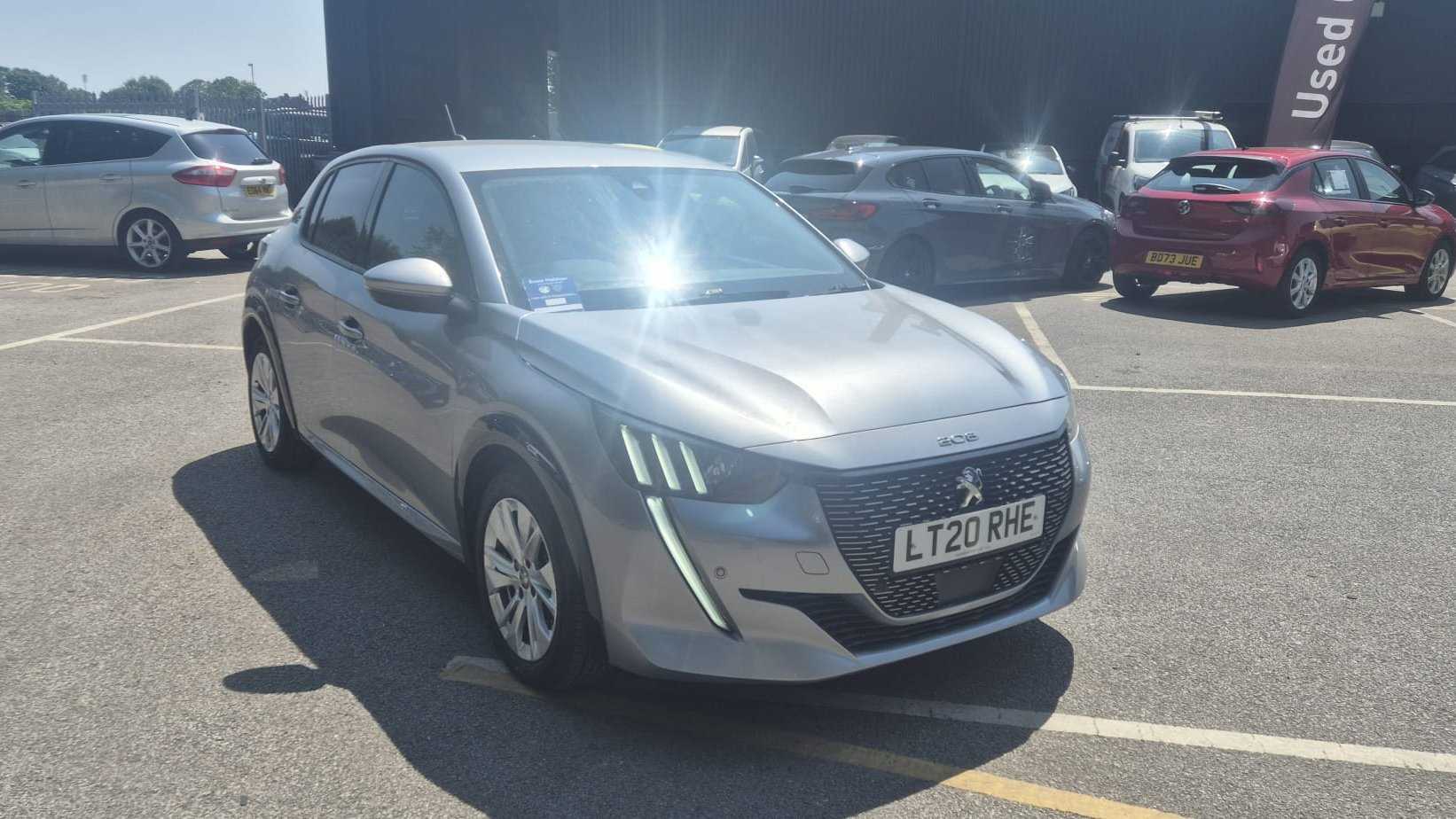Main listing image - Peugeot e-208
