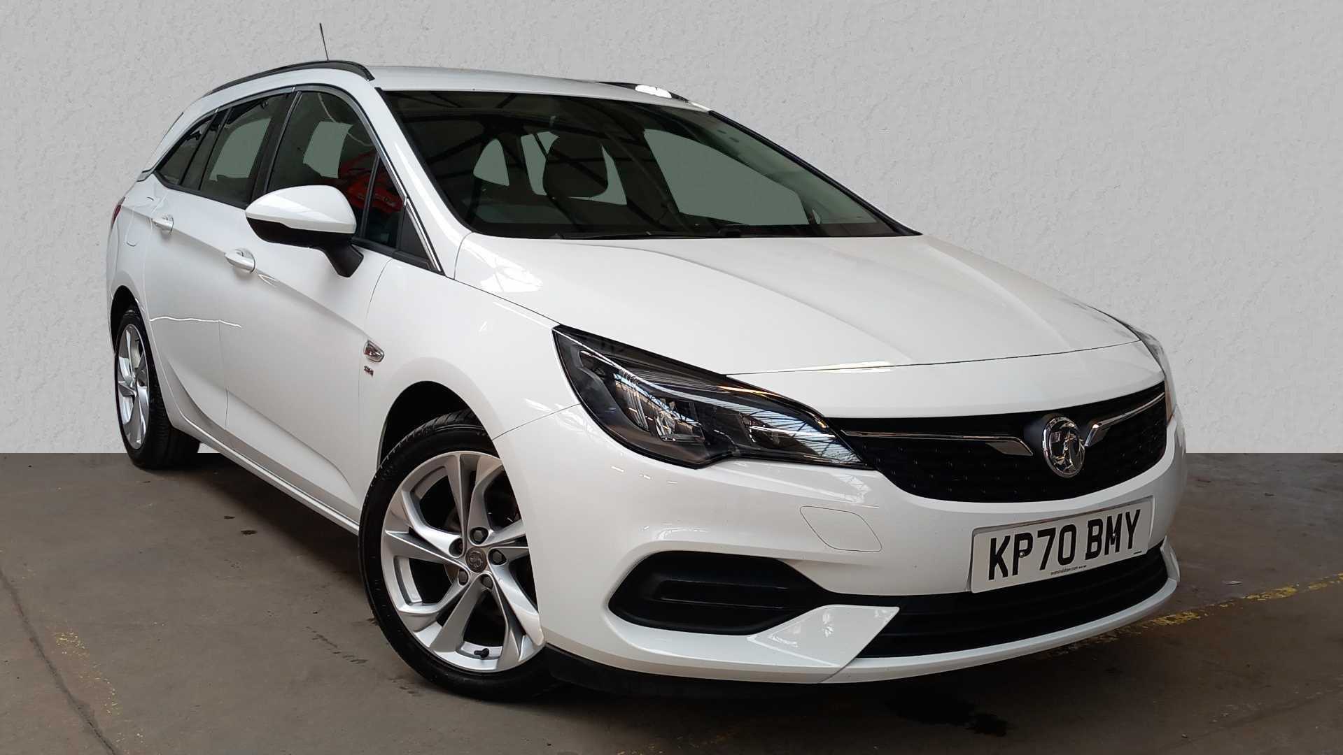 Main listing image - Vauxhall Astra Sports Tourer