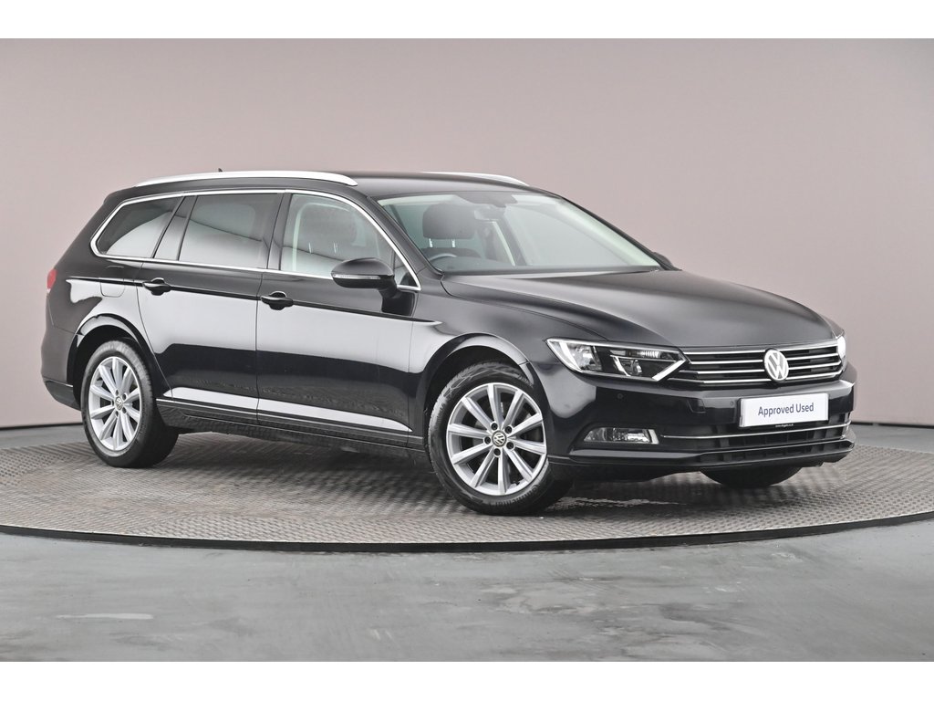 Main listing image - Volkswagen Passat Estate