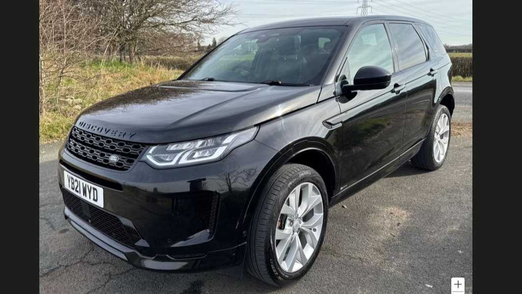 Main listing image - Land Rover Discovery Sport