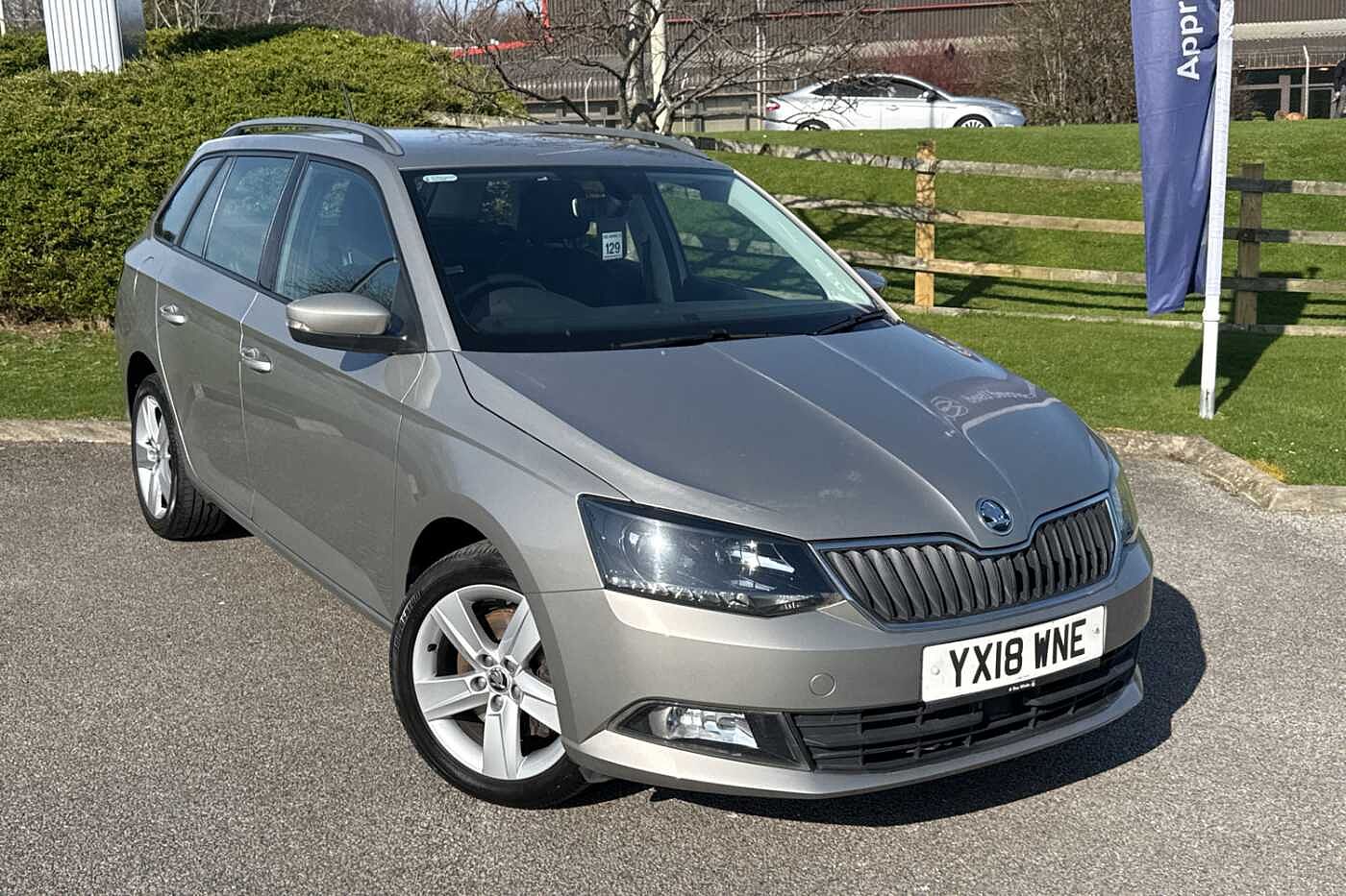 Main listing image - Skoda Fabia Estate