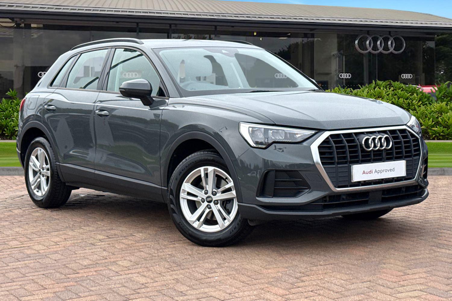 Main listing image - Audi Q3