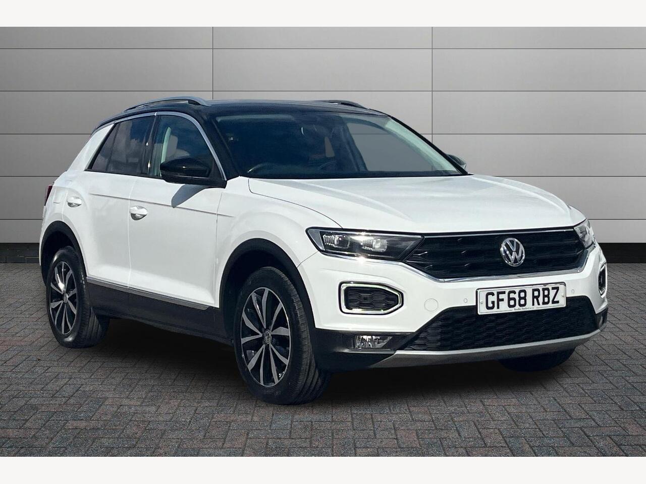 Main listing image - Volkswagen T-Roc