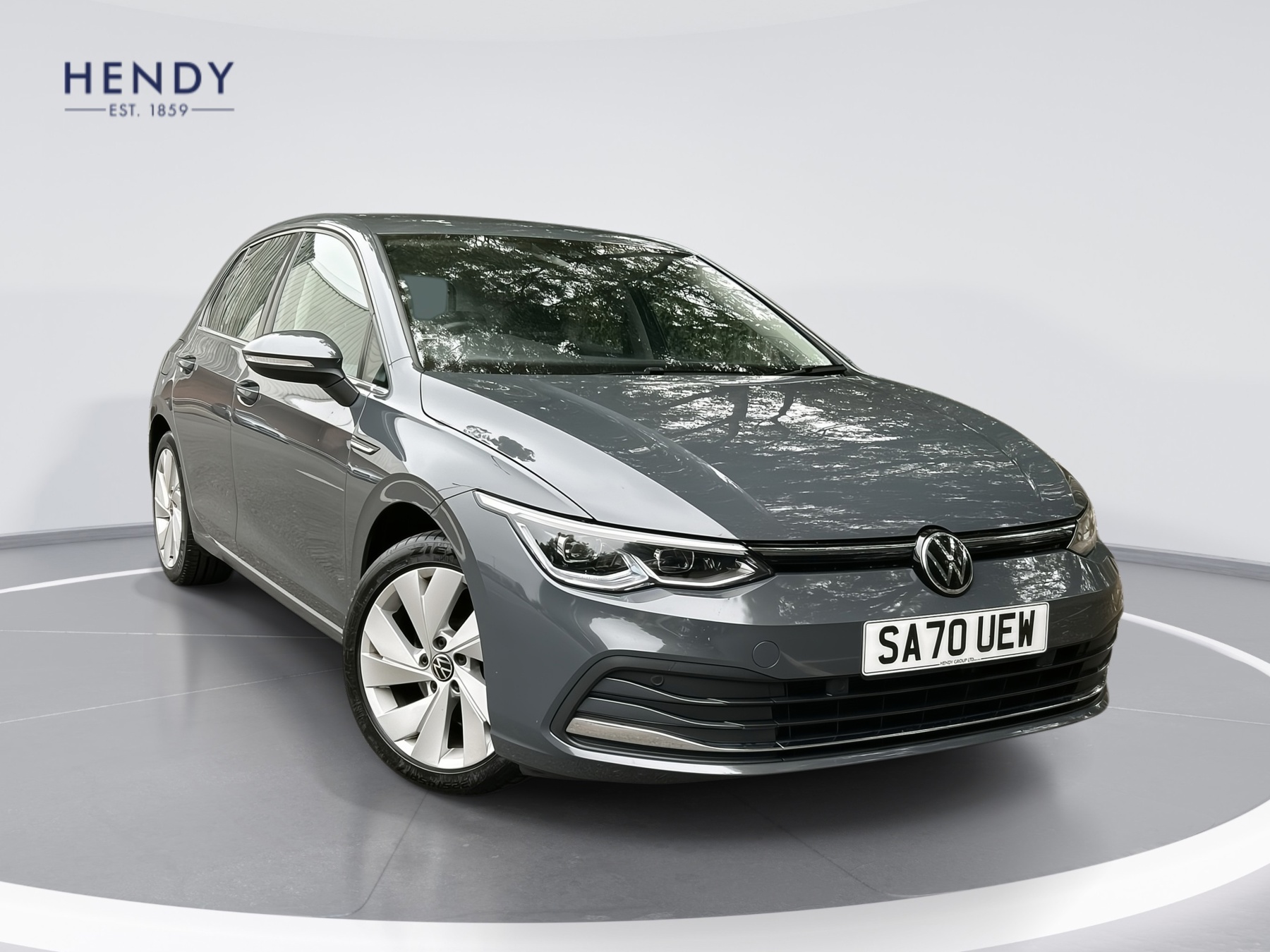 Main listing image - Volkswagen Golf