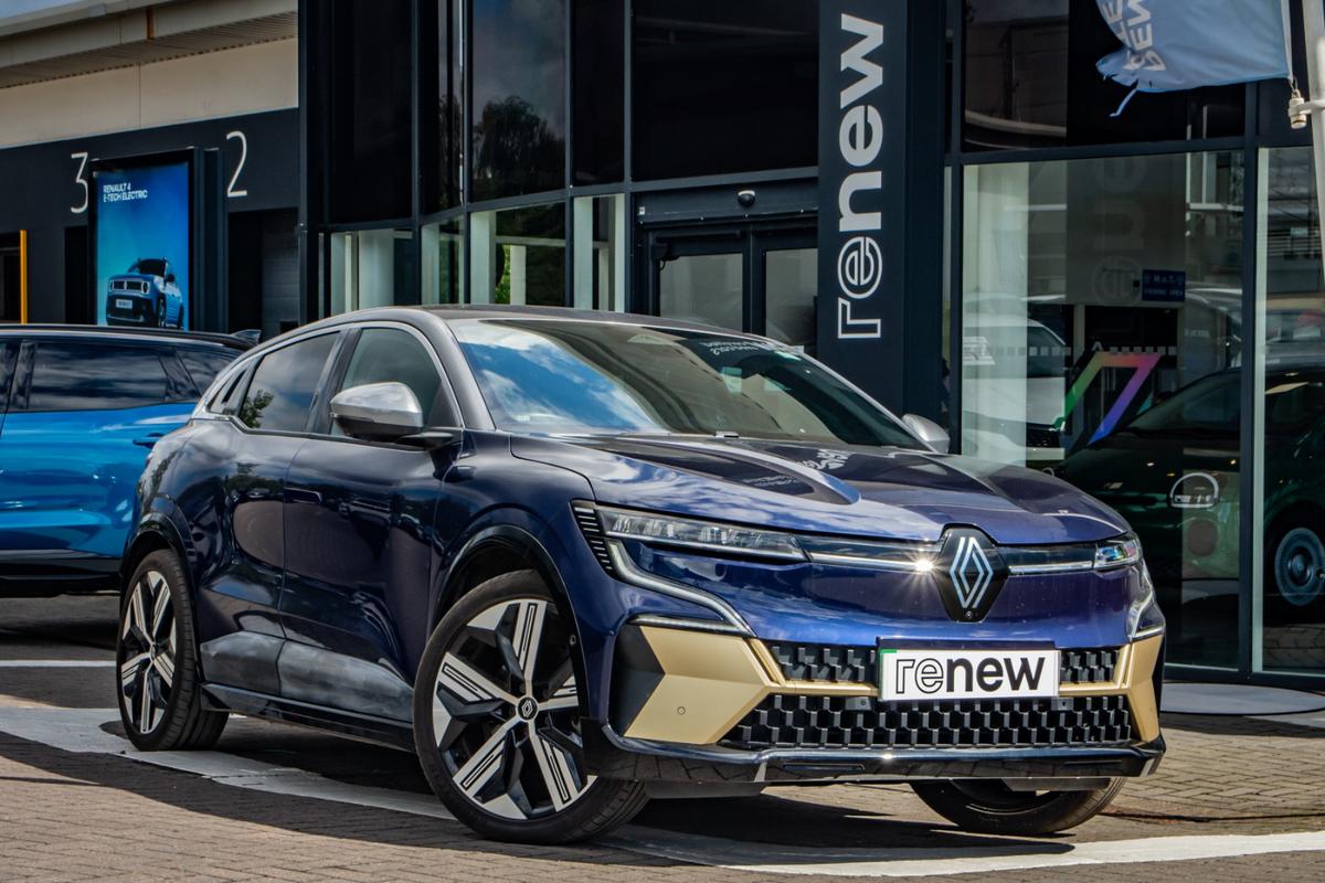 Main listing image - Renault Megane E Tech