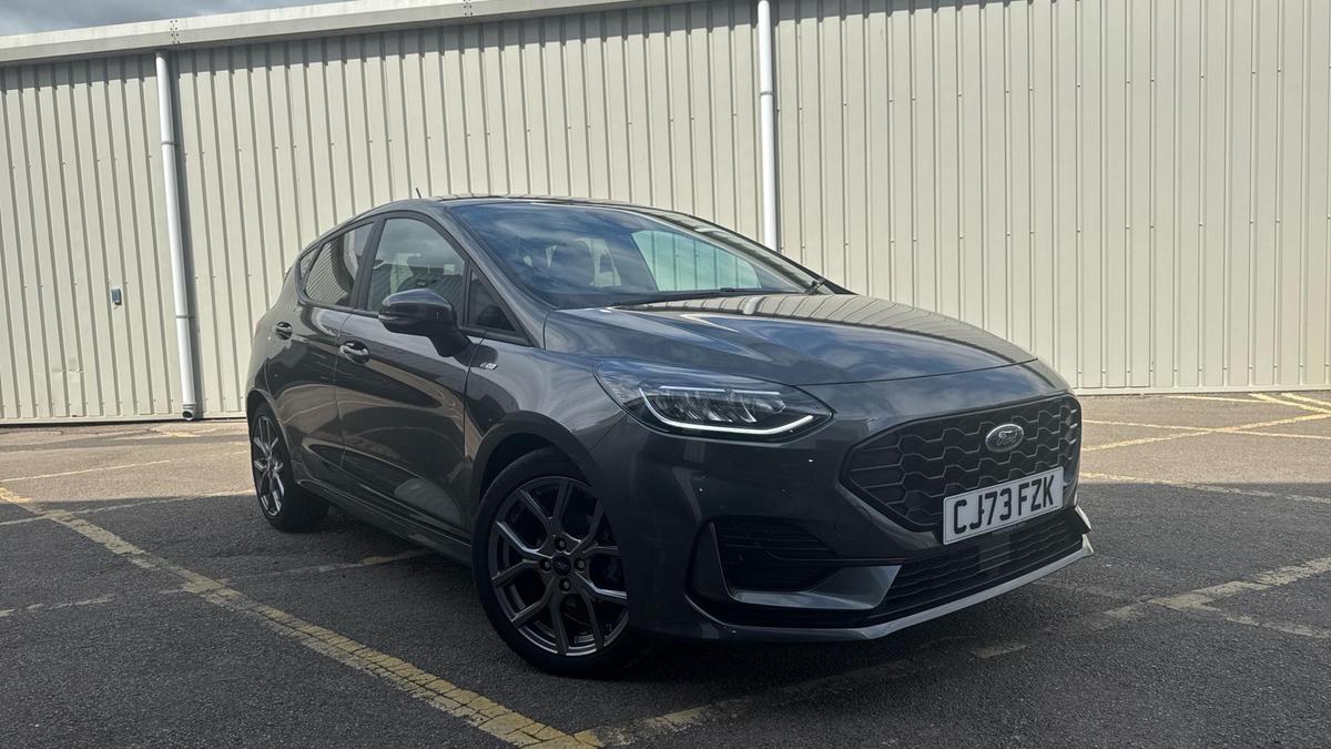 Main listing image - Ford Fiesta